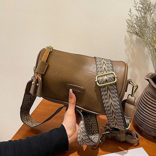 109.9USD--Charming, Fashionable and Soft Shoulder Bag